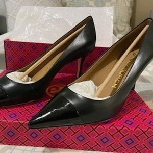 Tory Burch Black Cap Toe Heels Size 9